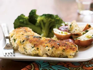 Halibut-with-steamed-broccoli