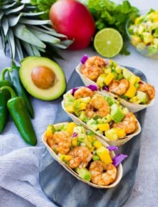 Tortilla-with-shrimps-and-avocados